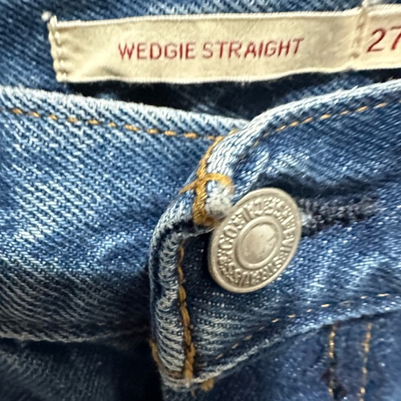 Levi’s Premium Wedgie Straight Jeans Women’s Size 27 Distressed Button Fly NWOT - Picture 4 of 6